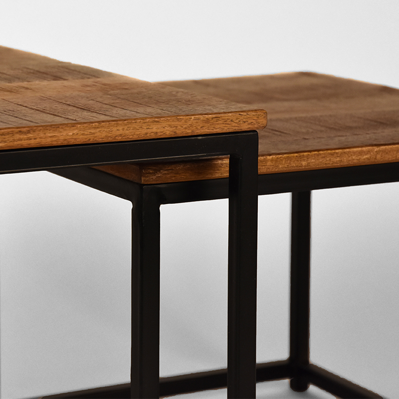 salontafel_set_couple_zwart_metaal_rough_mangohout_60x60x45_50x50x40_cm_detail_1